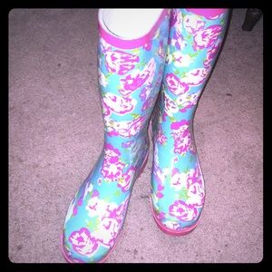 Rain boots